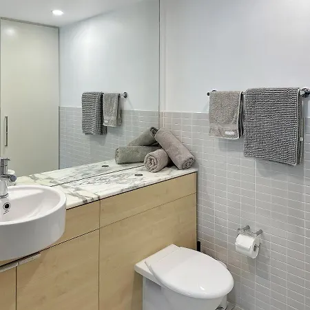 Blue On Blue Large One Bedroom Apartment, Steps From Ferry, Amazing Pool, Wifi Nelly Bay Exterior photo