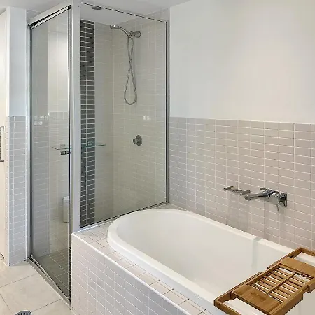 Blue On Blue Large One Bedroom Apartment, Steps From Ferry, Amazing Pool, Wifi Nelly Bay Exterior photo